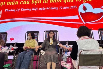 NGÀY HỘI HIẾN MÁU TÌNH NGUYỆN